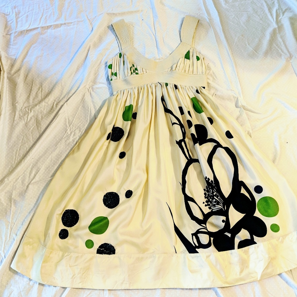 Hoss Intropia sleeveless silk party dress. Size 4